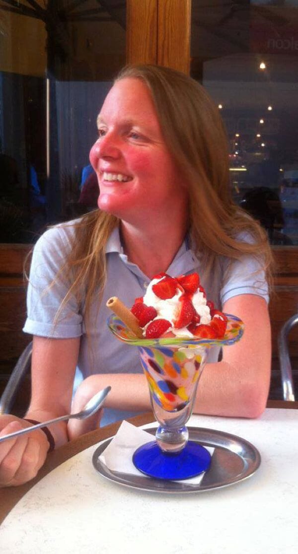 Teacher with rosacea accused of drinking before work due to her morning red face