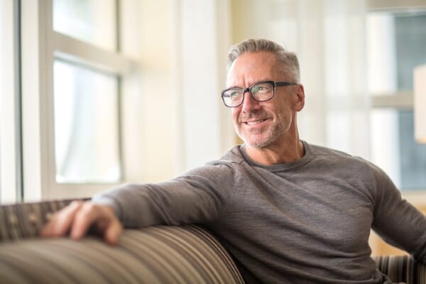 Doctor's 4  tips for managing chronic joint pain with best natural alternative to painkillers