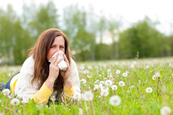5 skin conditions that can be triggered by hay fever
